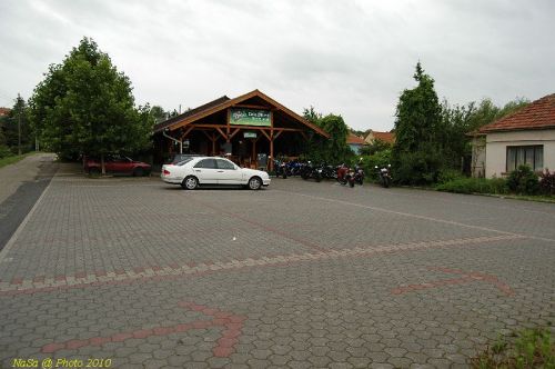 Nyékládháza találkozási és csatlakozási pont " Delta étterem "
